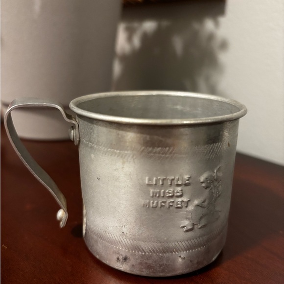 Vintage Little Miss Muffet & Little Tommy Tucker Silver Cup - Picture 2 of 7